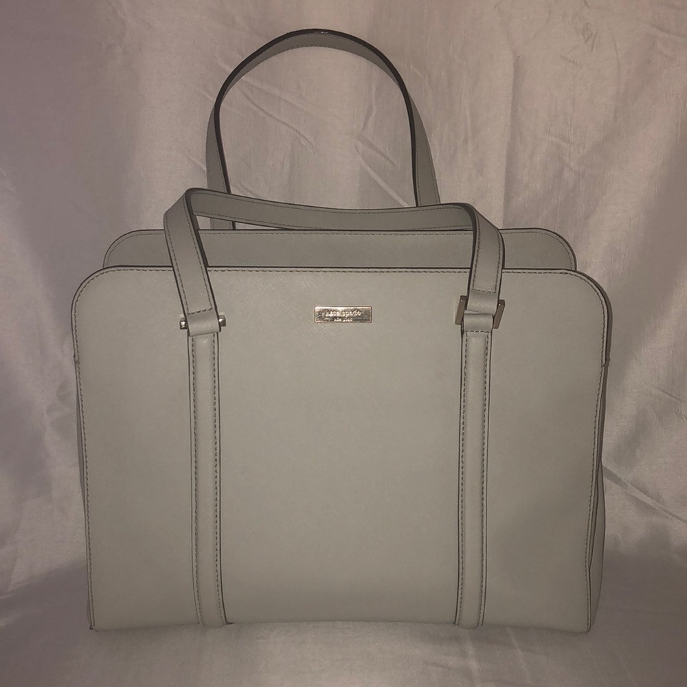Kate Spade Miles Newburry Lane in lightsmoke.